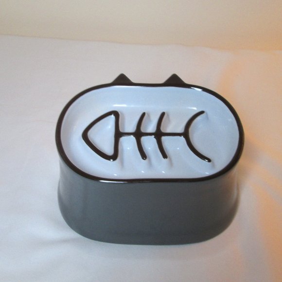 YHY Other - Y YHY Slow Feeder Cat or Dog Bowl Elevated Food Bowl Tilted Design Dry\Wet Food